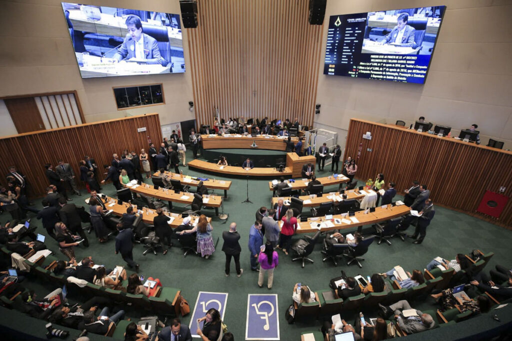 cldf-aprova-em-1o-turno-autonomia-orcamentaria-para-a-defensoria-publica-do-df