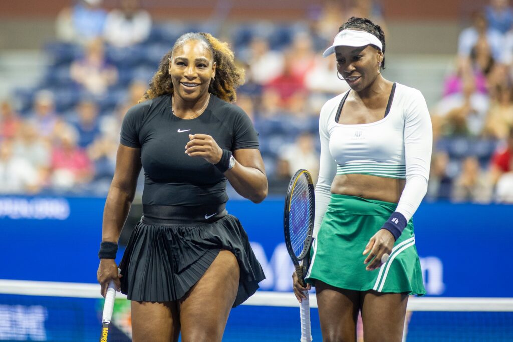 wimbledon:-serena-e-venus-williams-ganham-convite-para-chave-de-duplas