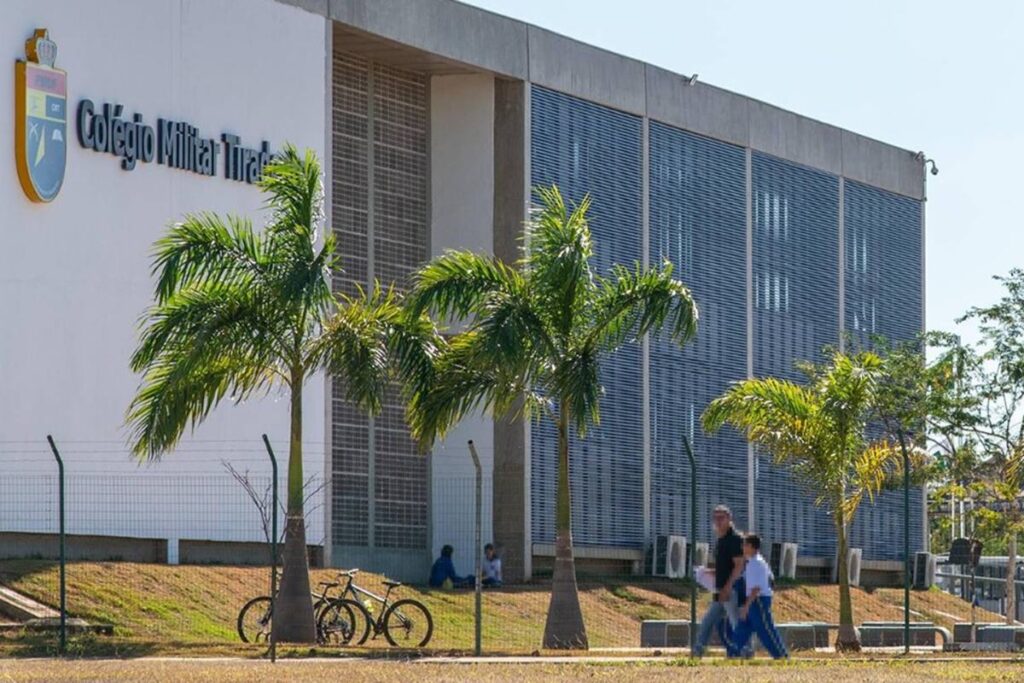 pais-denunciam-exclusao-de-autistas-em-edital-para-colegio-militar