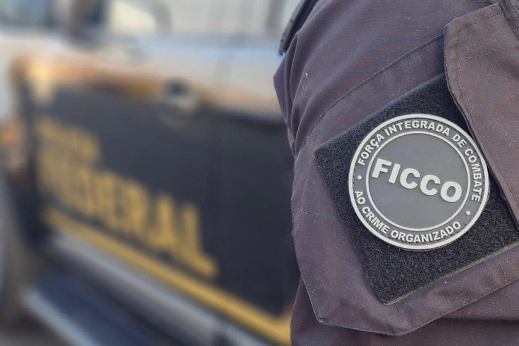 operacao-investiga-faccao-e-bloqueia-r$-16,5-milhoes-na-bahia