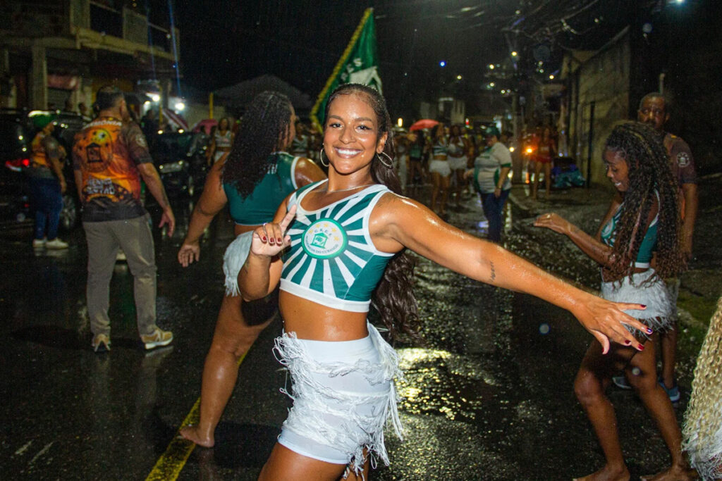 passista-da-cubango-morre-apos-explosao-em-apartamento-em-niteroi