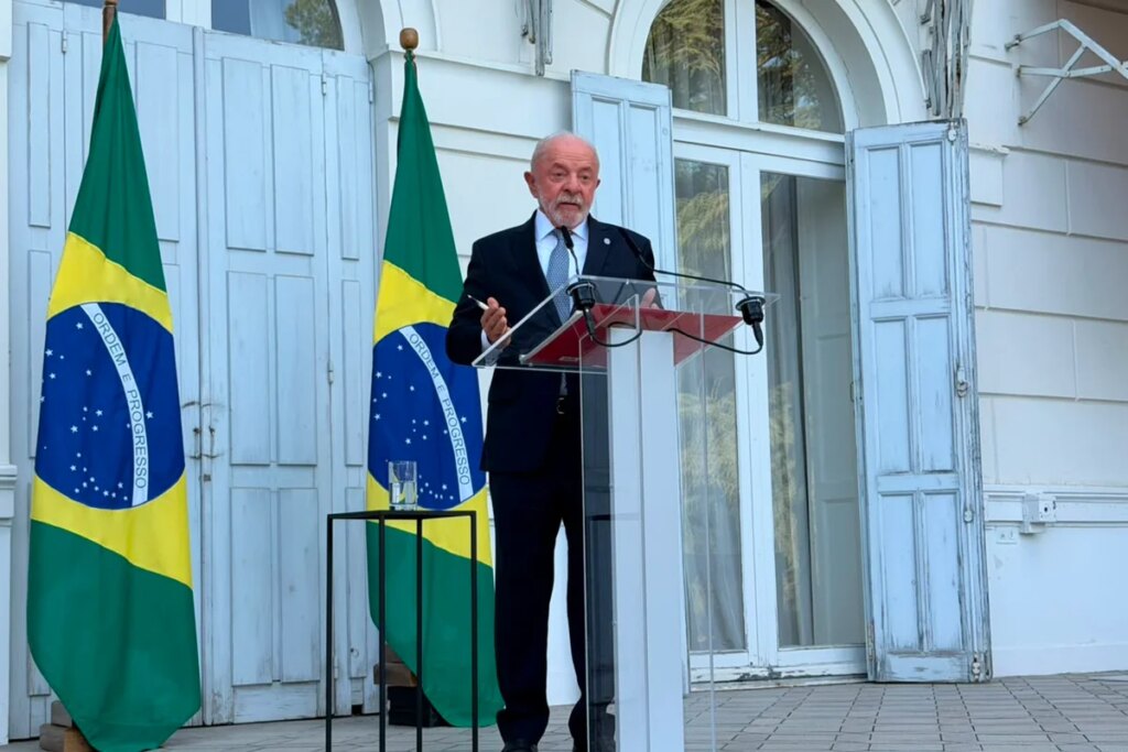 lula-sugere-contratar-messi-e-minimiza-empate-do-brasil-com-marrocos