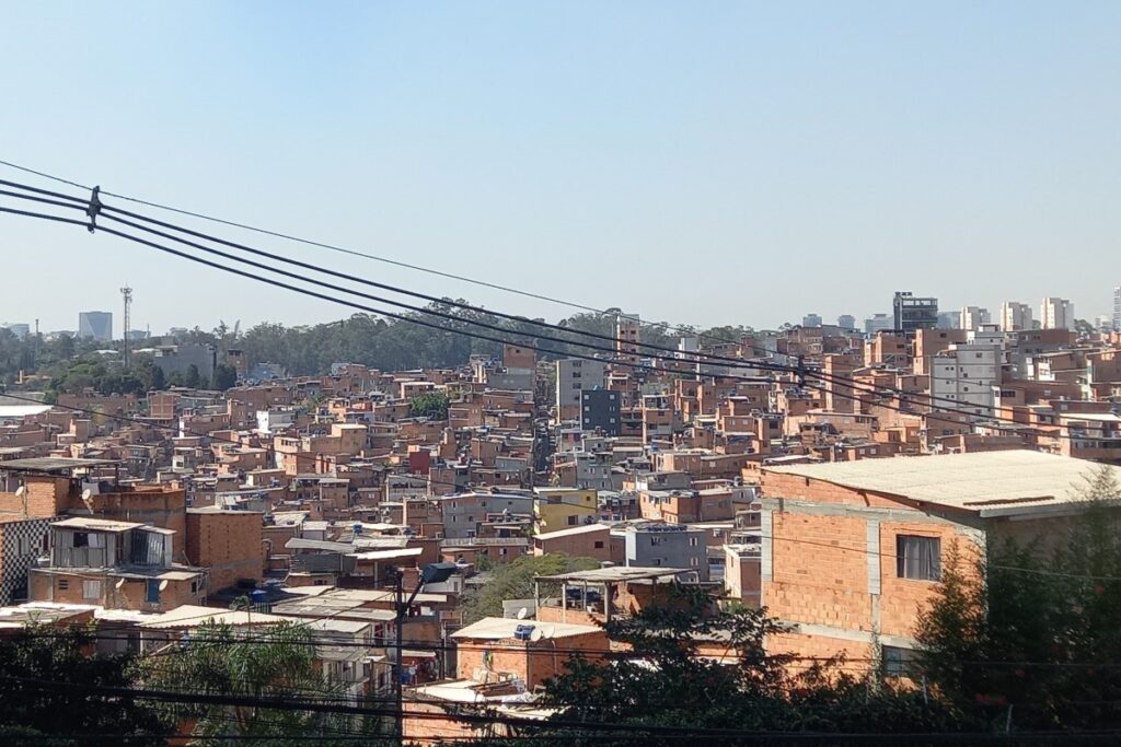 foragido-e-baleado-e-preso-pela-pm-durante-operacao-em-paraisopolis