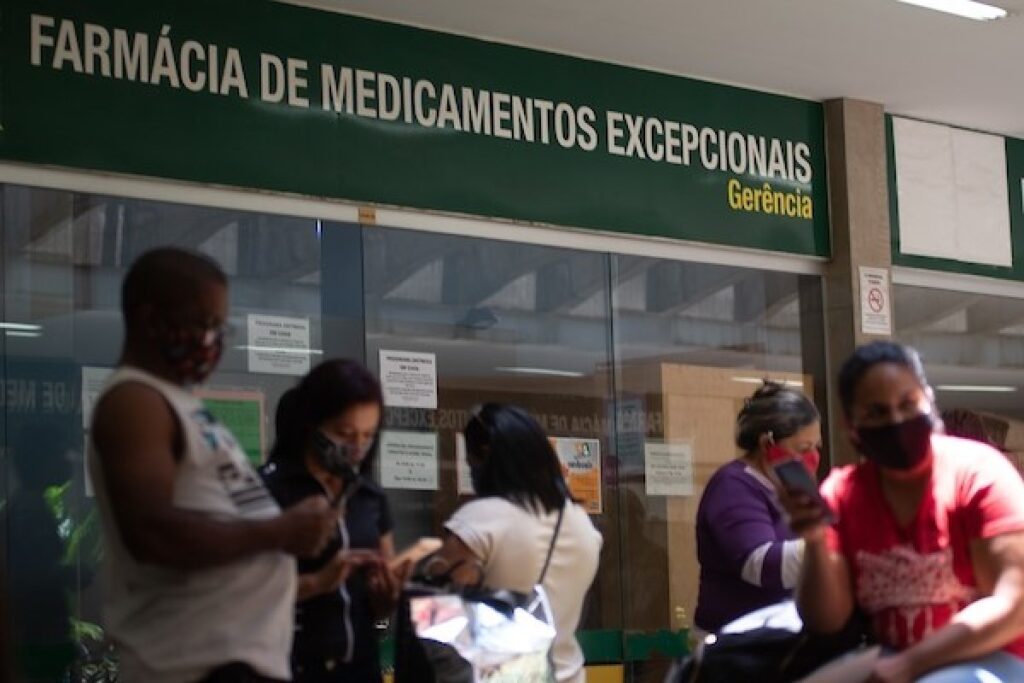 mpdft-cobra-melhorias-na-farmacia-de-alto-custo-e-da-prazo-ao-gdf
