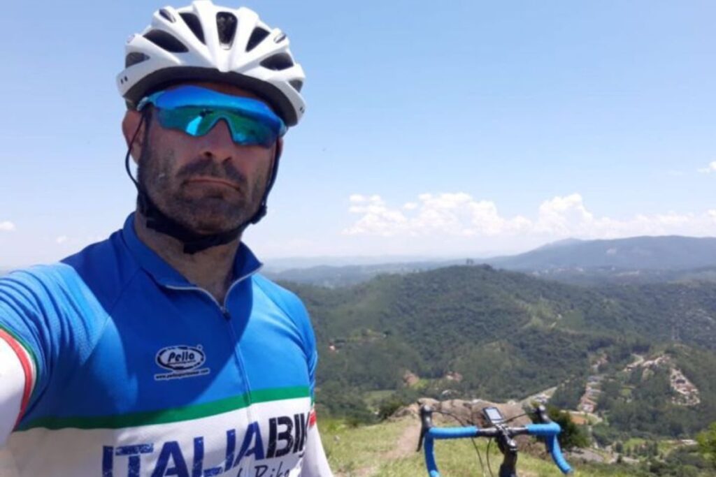 pm-aposentado-e-morto-durante-assalto-enquanto-andava-de-bicicleta