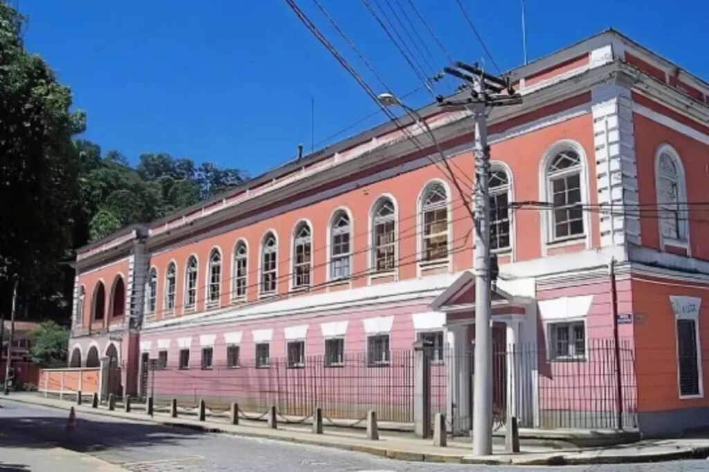 justica-manda-devolver-palacio-imperial-a-herdeiro-de-dom-pedro-ii
