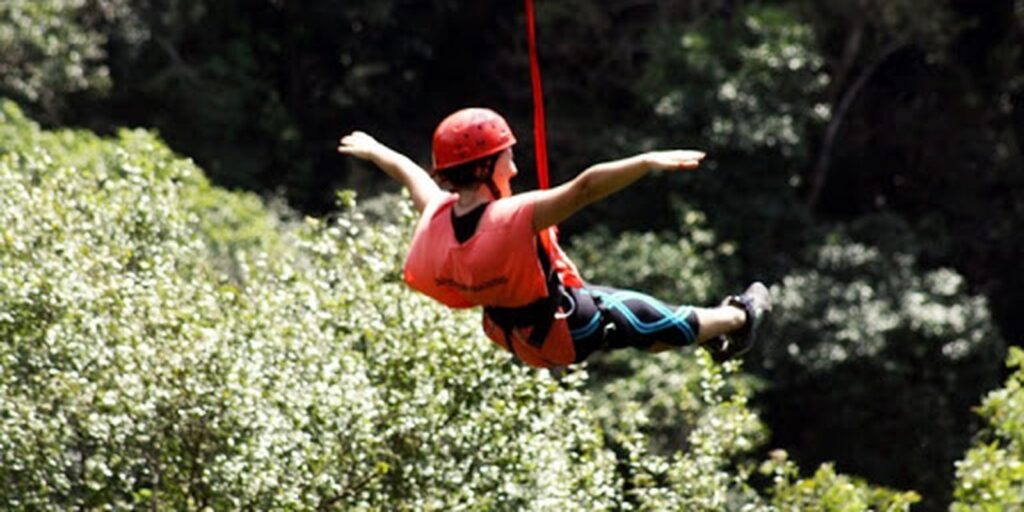 Turismo de aventura tem regras estabelecidas; falta fiscalização turismo-de-aventura-tem-regras-estabelecidas;-falta-fiscalizacao