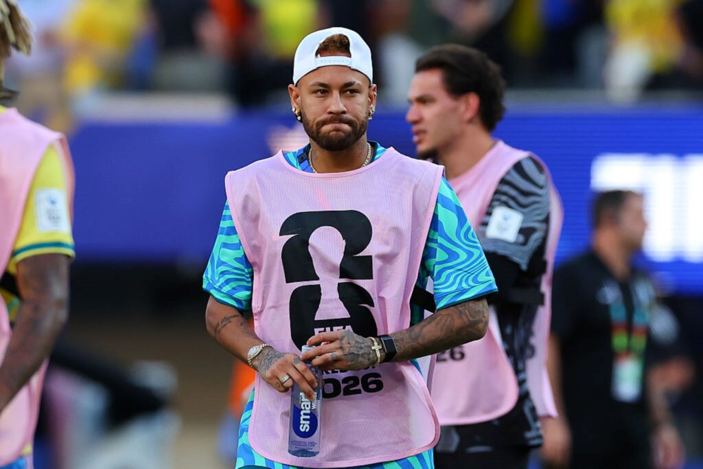 neymar-nao-viaja-para-a-filadelfia-e-esta-fora-do-jogo-contra-o-haiti