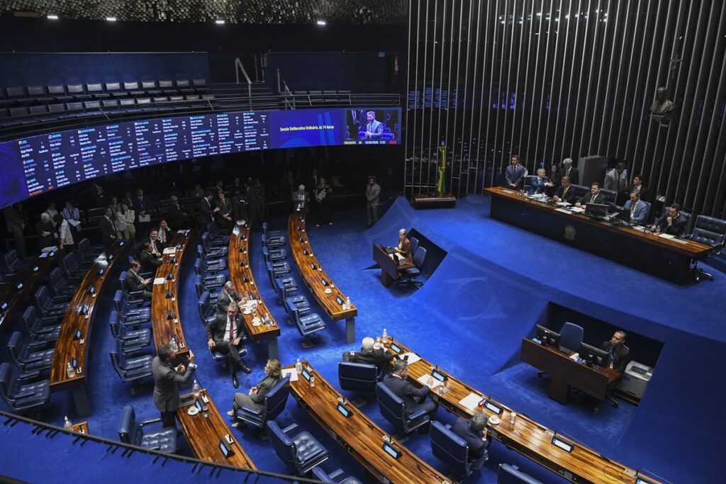 senado-vai-liberar-servidores-mais-cedo-em-jogos-da-selecao-brasileira