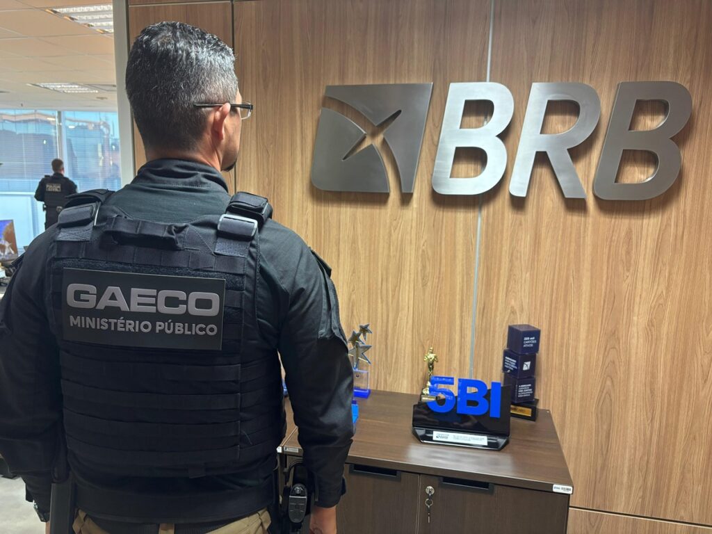 mpdft-faz-operacao-no-brb,-gdf-e-picpay-por-fraude-contra-servidores