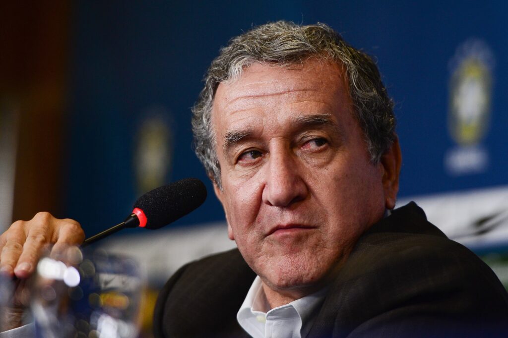 novo-boletim-medico-atualiza-quadro-de-carlos-alberto-parreira