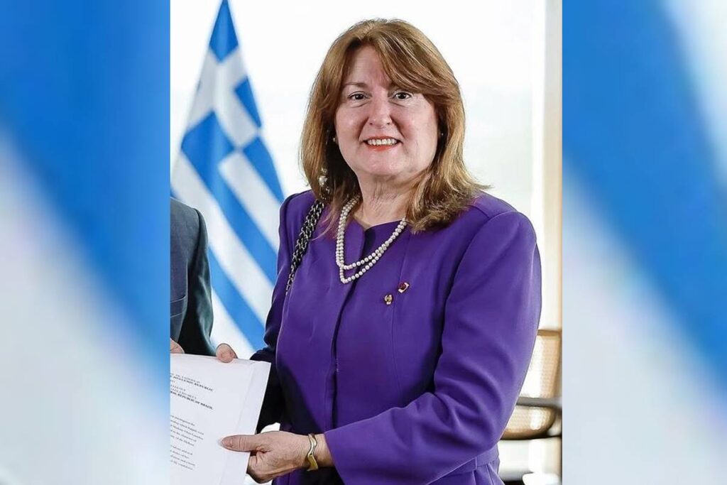 grecia-envia-emissario-ao-brasil-para-investigar-embaixadora