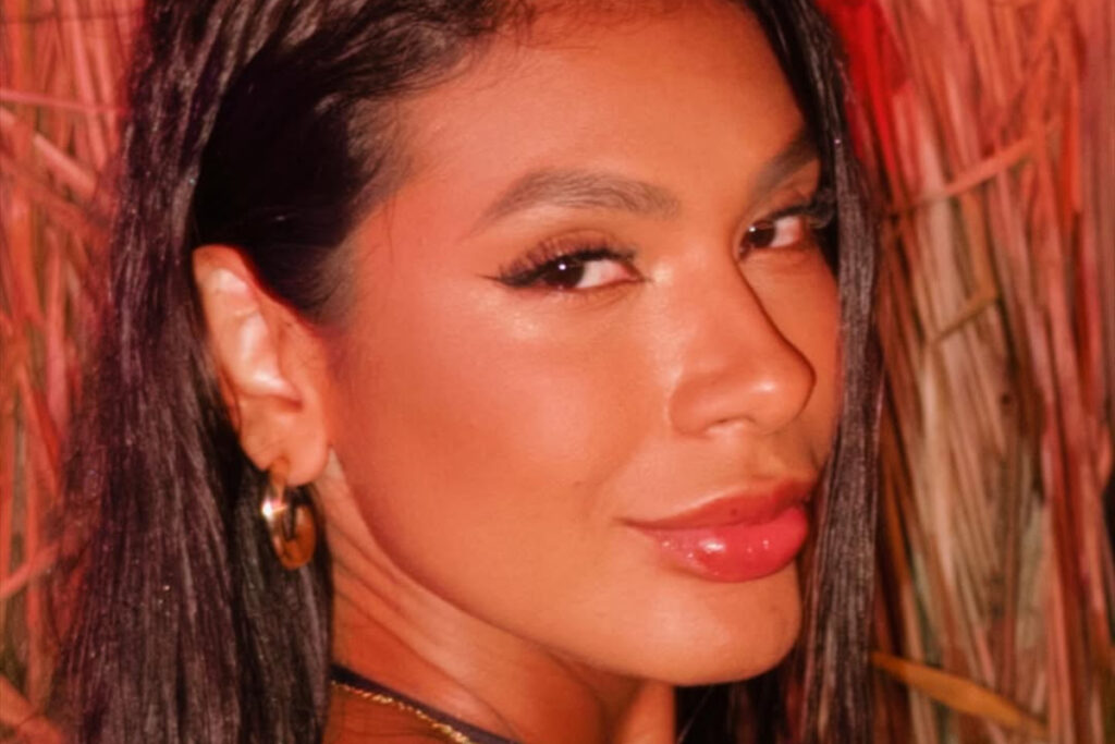 pocah-cancela-show-em-evento-lgbt-apos-cirurgia-na-regiao-intima