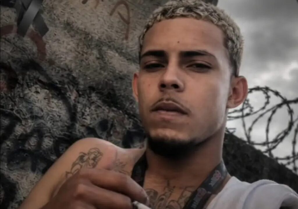 “influenciador-do-grau”-e-morto-em-quiosque-com-9-tiros-pelas-costas