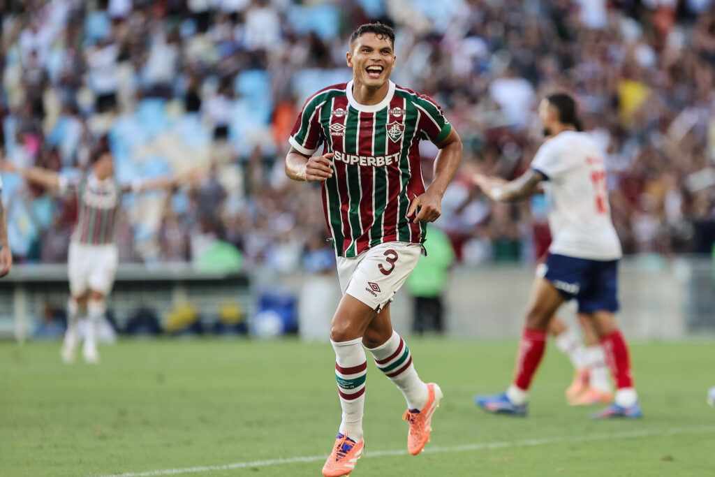 fluminense-anuncia-retorno-de-thiago-silva-apos-seis-meses