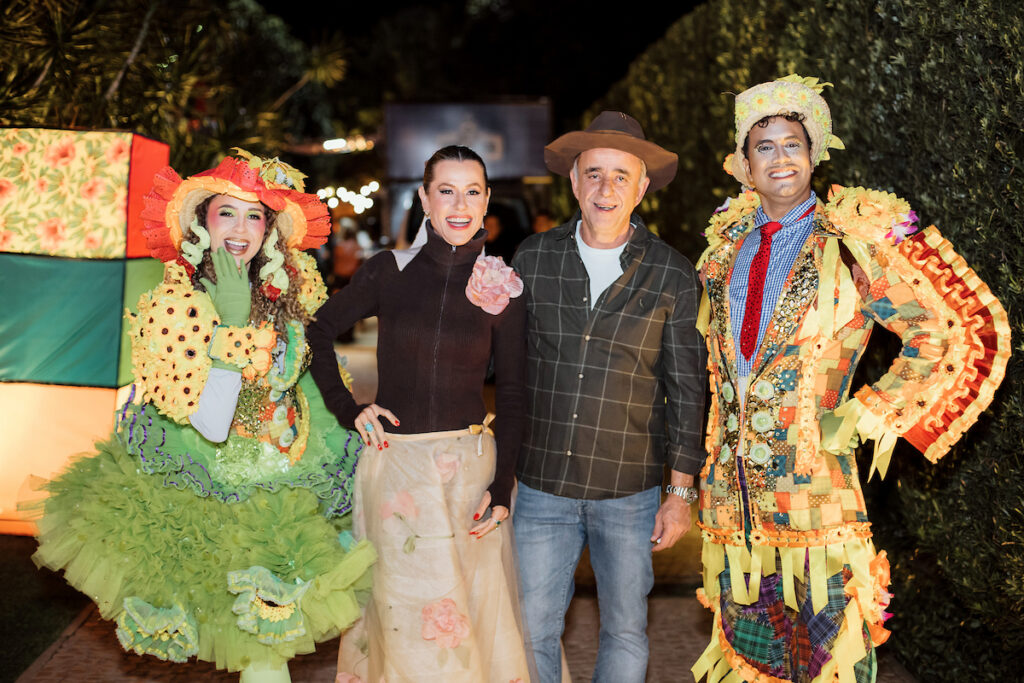 eduardo-e-flavia-toledo-celebram-10-anos-do-arraia-da-familia