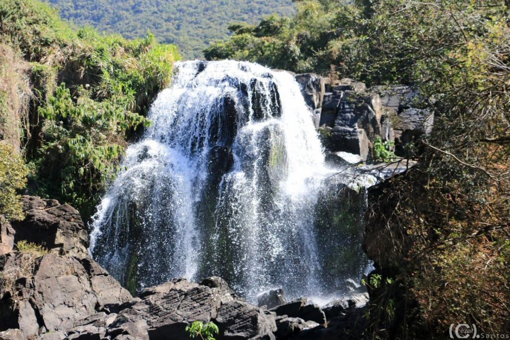 professor-da-unifesp-e-encontrado-morto-em-cachoeira-do-interior-de-sp