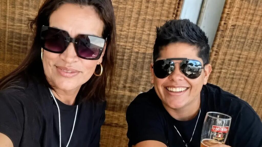professora-encontrada-morta-com-a-esposa-nao-tinha-sinal-de-violencia