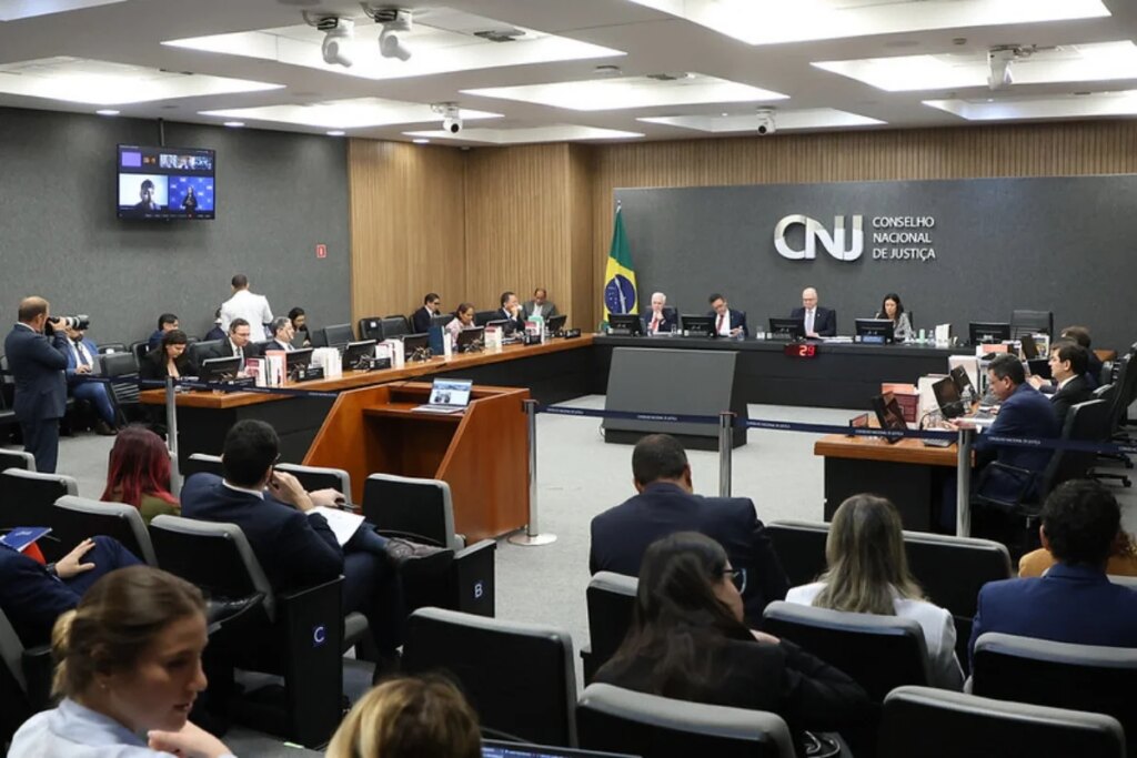 CNJ analisa regras após fim da aposentadoria compulsória para juízes cnj-analisa-regras-apos-fim-da-aposentadoria-compulsoria-para-juizes