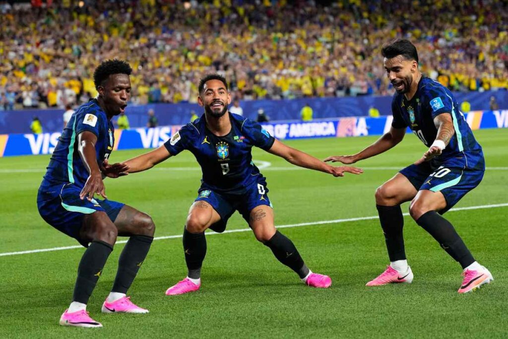 Ancelotti ainda não soube escalar o ataque da Seleção, diz Morelli ancelotti-ainda-nao-soube-escalar-o-ataque-da-selecao,-diz-morelli