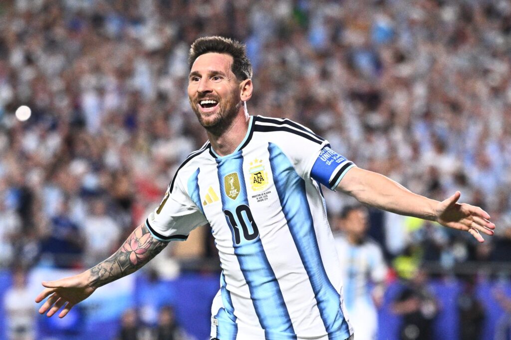 sem-refris-e-acucar-controlado:-nutri-analisa-dieta-potente-de-messi
