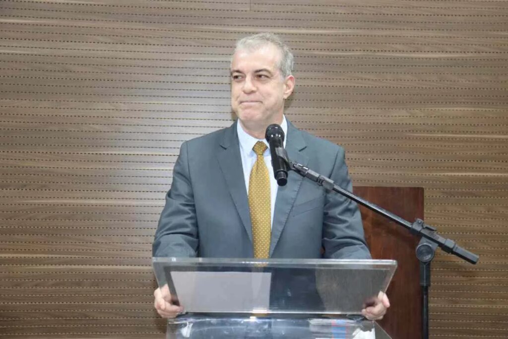 “ninguem-quer-trabalhar”:-desembargador-que-criticou-pensao-alimenticia-se-retrata