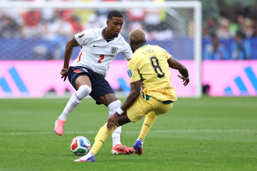inglaterra-enfrenta-gana-e-busca-classificacao-na-copa-do-mundo;-siga