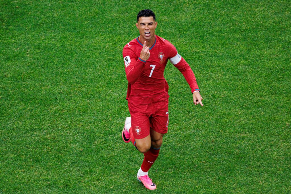 guinness-parabeniza-cristiano-ronaldo-por-marca-inedita-na-copa