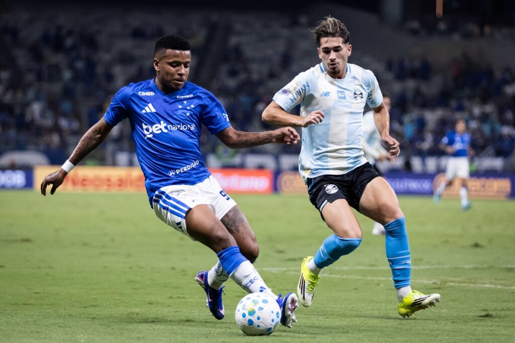 df-recebe-cruzeiro-x-gremio-em-12/7;-ingressos-ja-estao-a-venda