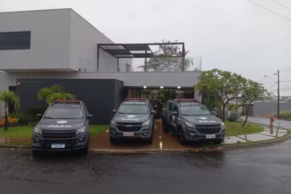 advogados-sao-presos-suspeitos-de-vazar-investigacao-sigilosa-ao-pcc