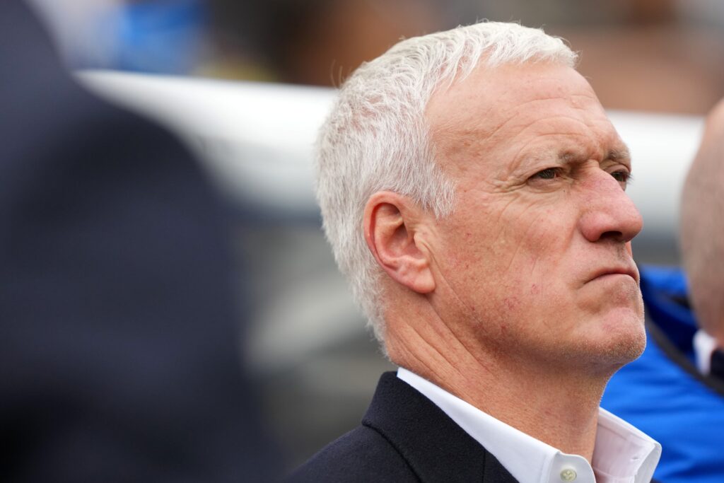 morre-mae-de-didier-deschamps,-tecnico-da-franca