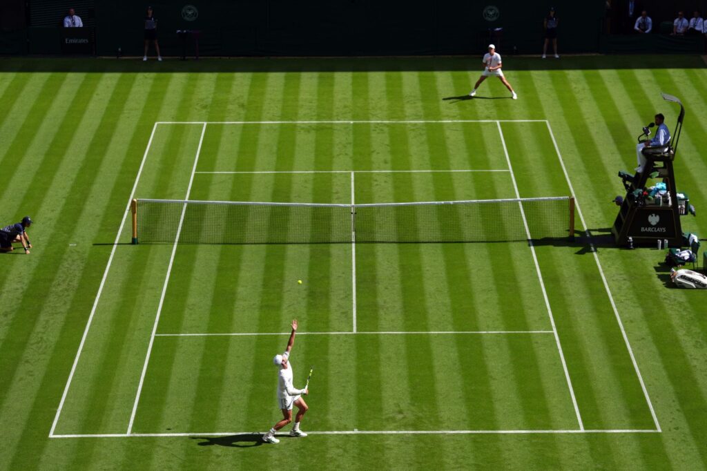 quali-de-wimbledon-e-afetado-por-calor-extremo-e-queda-de-energia