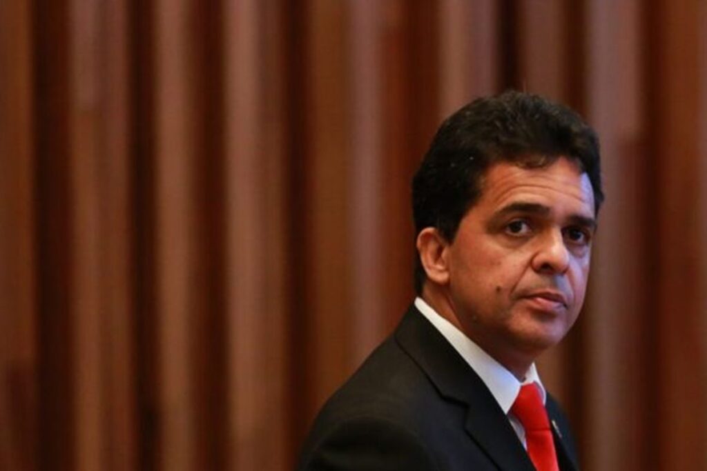 vice-da-cldf-quer-obrigar-gdf-a-ressarcir-vitimas-de-descontos-ilegais