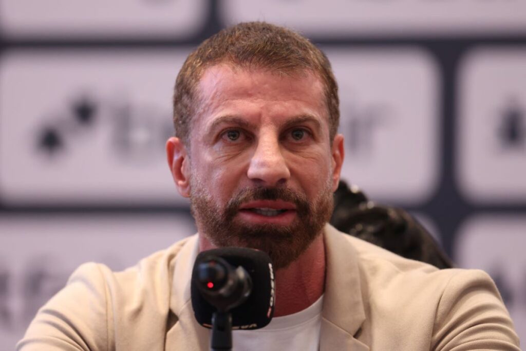 vasco:-pedrinho-acusa-oposicao-de-sabotagem-apos-ser-afastado-da-saf