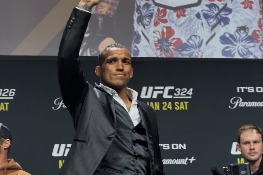 do-bronx-afirma-que-mcgregor-evitou-confronto-em-retorno-ao-ufc