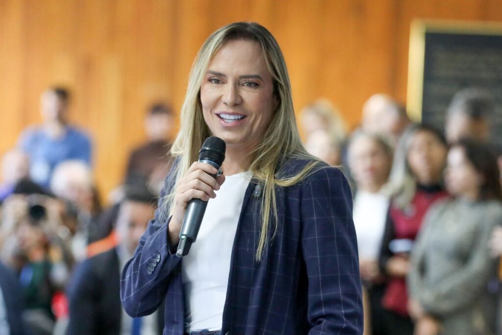 no-em-transito-motivou-ponto-facultativo-na-segunda-feira,-diz-celina