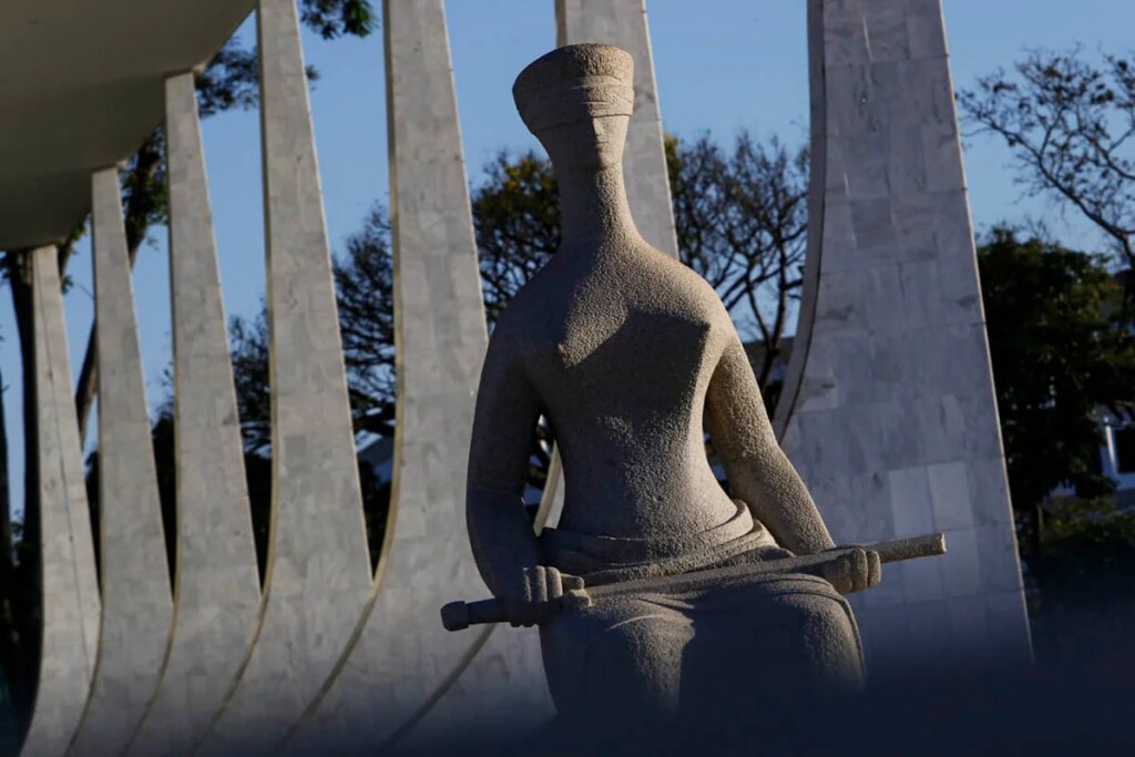 stf-decreta-ponto-facultativo-no-dia-do-jogo-do-brasil