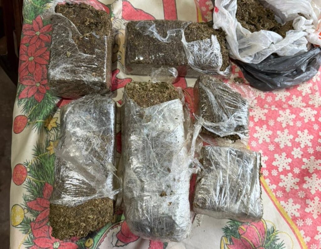 pf-prende-avo-que-usava-neto-de-13-anos-no-trafico-de-drogas-em-mg