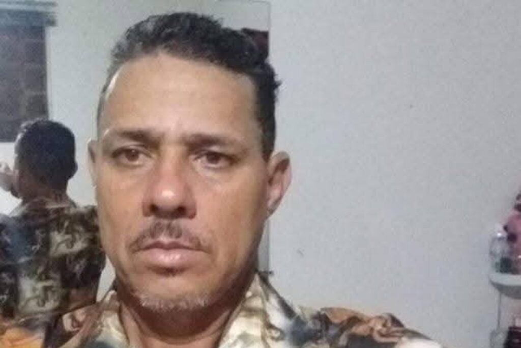 homem-mata-ex-mulher-dentro-de-casa-e-confessa-crime-em-mensagem