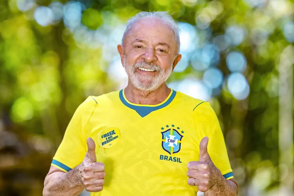 no-alvorada,-lula-torceu-por-neymar-e-ignorou-video-de-michelle
