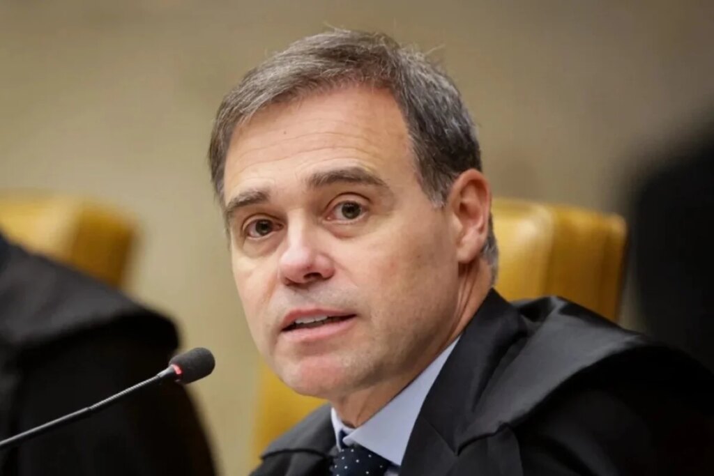 mendonca-tenta-dividir-responsabilidade-sobre-vorcaro-com-a-pf-e-pgr
