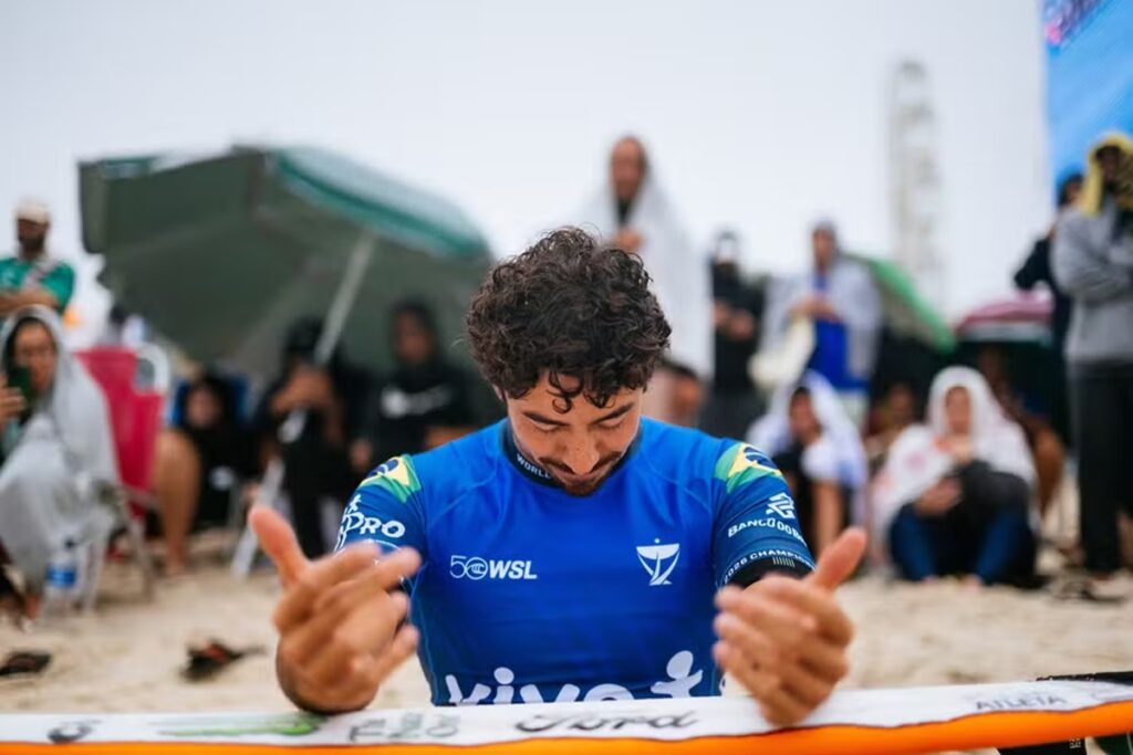 wsl:-yago-dora-e-campeao-em-saquarema-apos-vencer-numero-1-do-mundo
