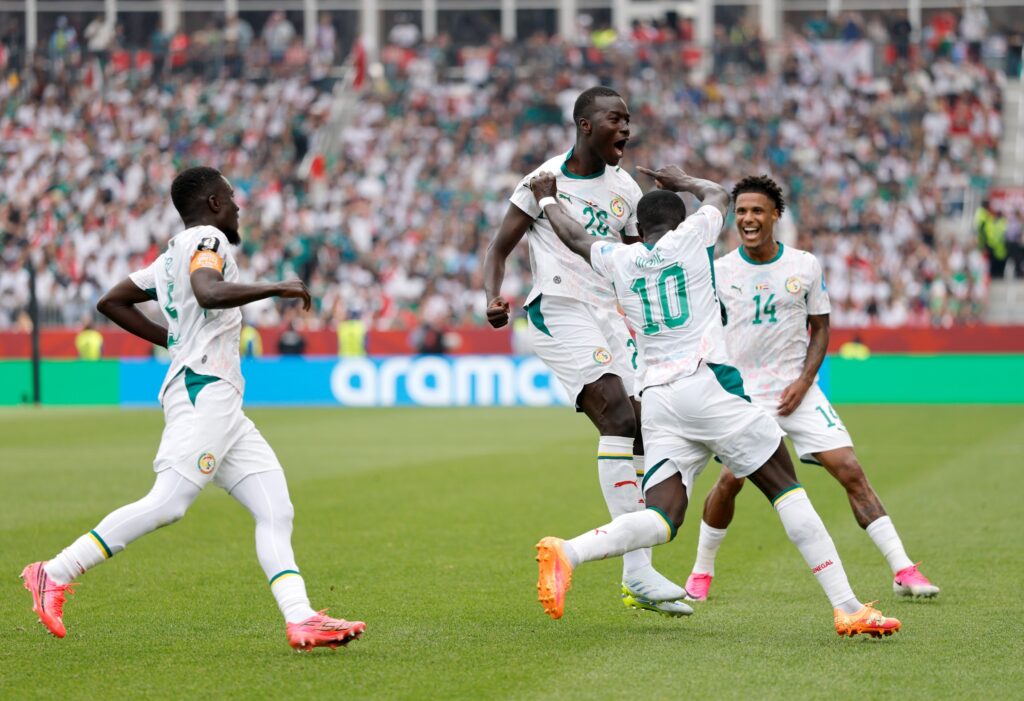 senegal-goleia-iraque,-garante-saldo-e-sonha-com-classificacao-na-copa