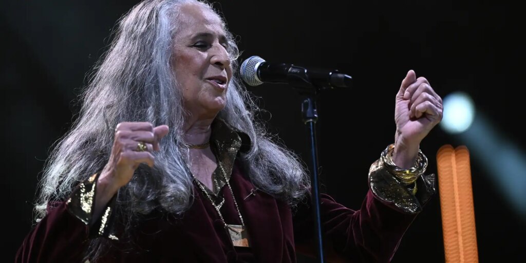 maria-bethania-chega-aos-80-anos-como-referencia-da-musica-brasileira