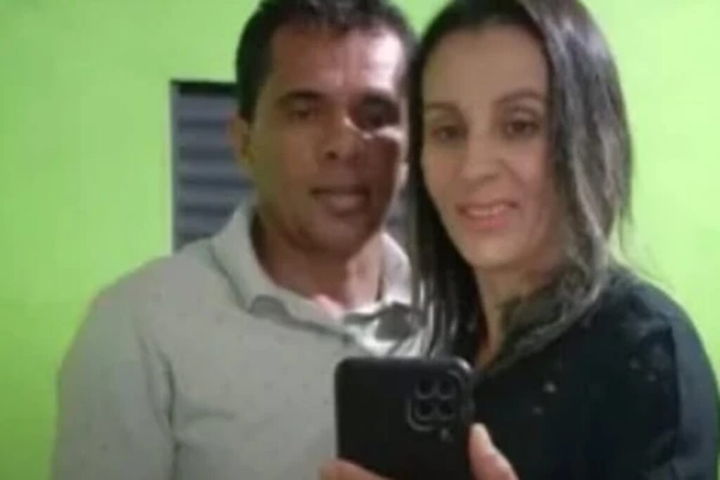 feminicidio:-homem-invade-onibus-e-mata-ex-a-tiros-na-bahia