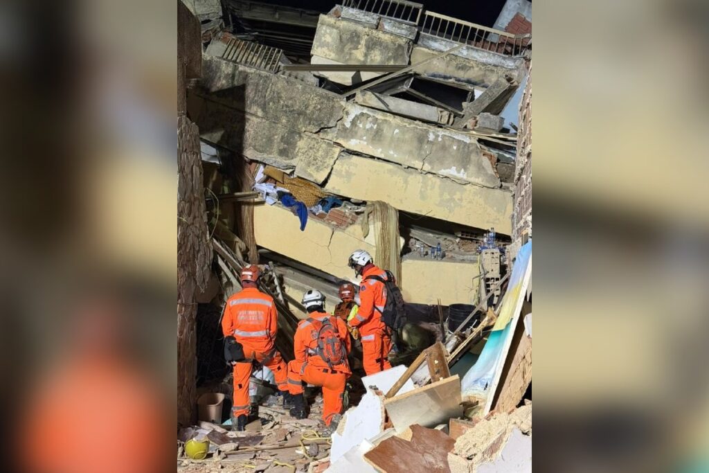bombeiros-de-mg-iniciam-buscas-por-vitimas-dos-terremotos-na-venezuela