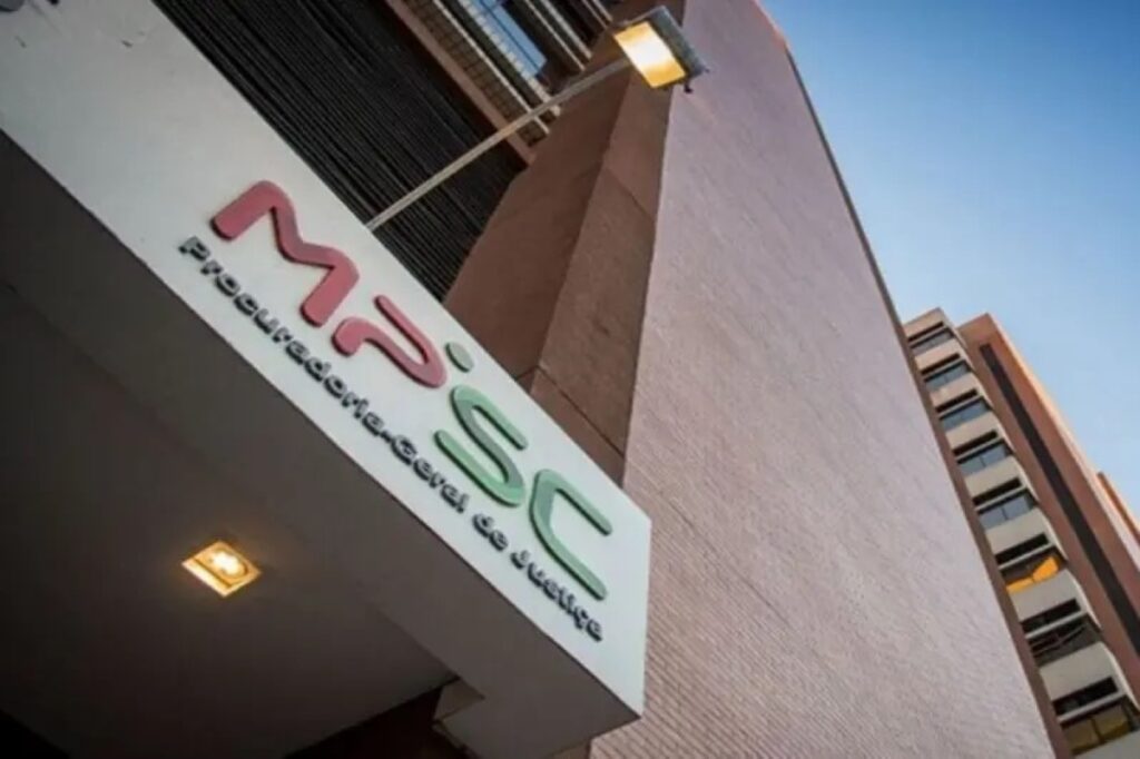 piramide-financeira:-mp-prende-empresarios-por-fraude-em-imovel-de-sc