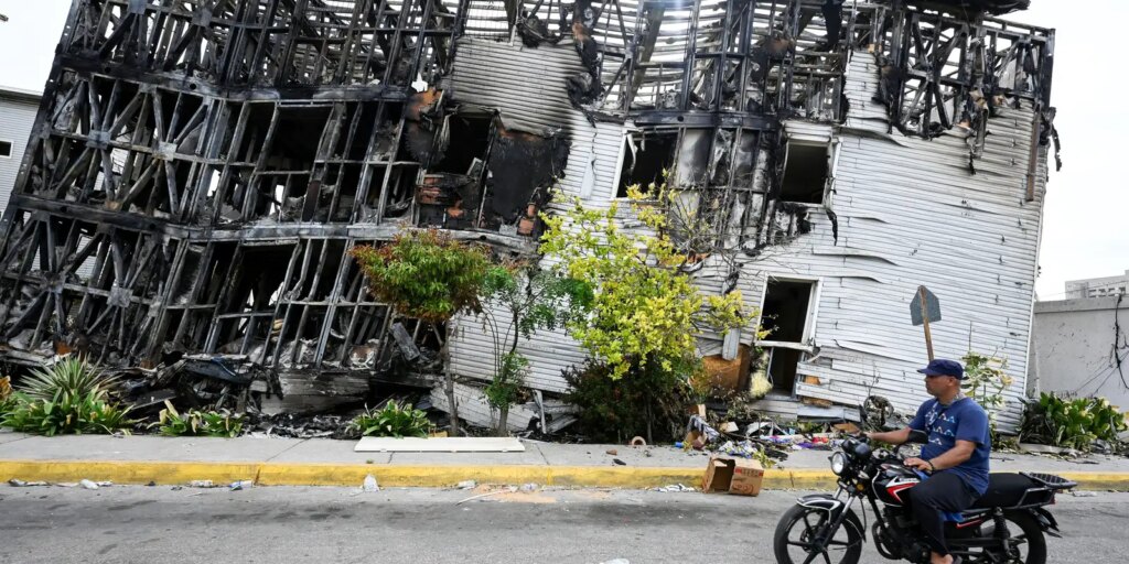 ministro-da-defesa-ira-a-caracas-para-reforcar-apoio-aos-venezuelanos