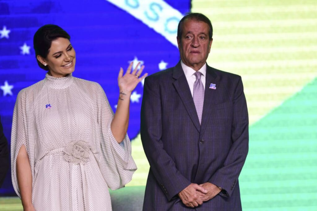 valdemar-tem-encontro-com-michelle-bolsonaro-para-selar-paz-com-flavio