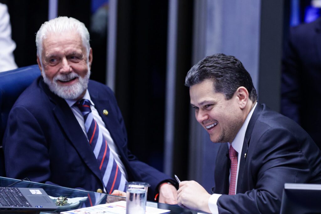 alcolumbre-defende-jaques-e-senado-vai-entrar-como-parte-no-caso-master
